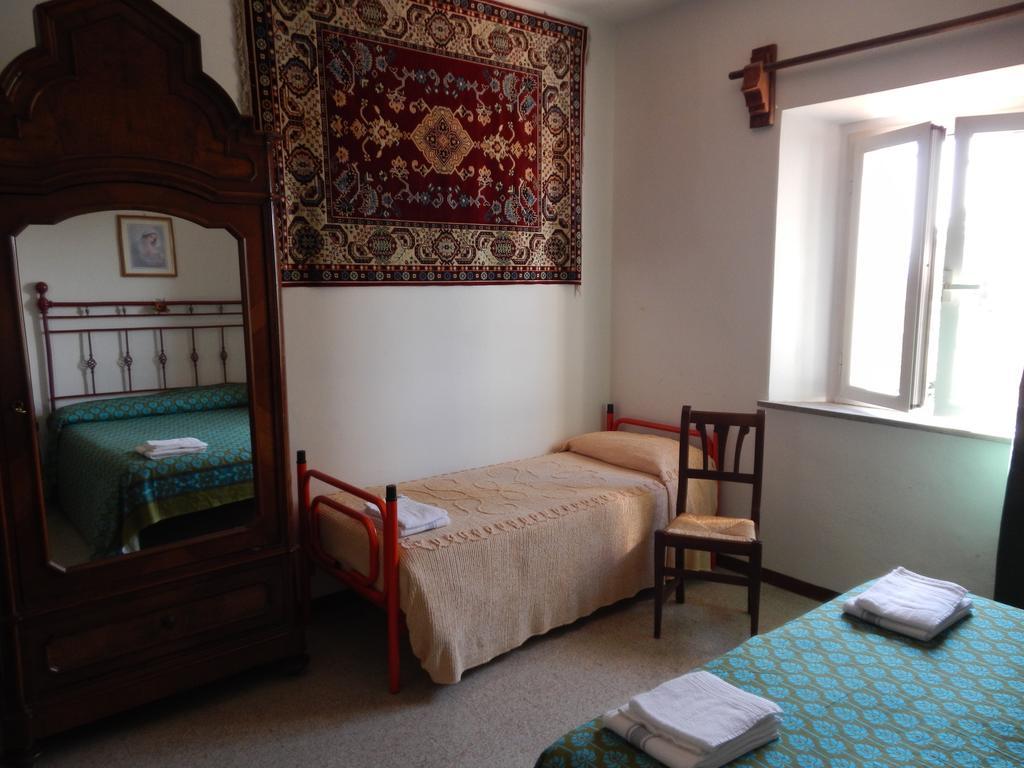 Residence Il Colle Collestrada Kamer foto